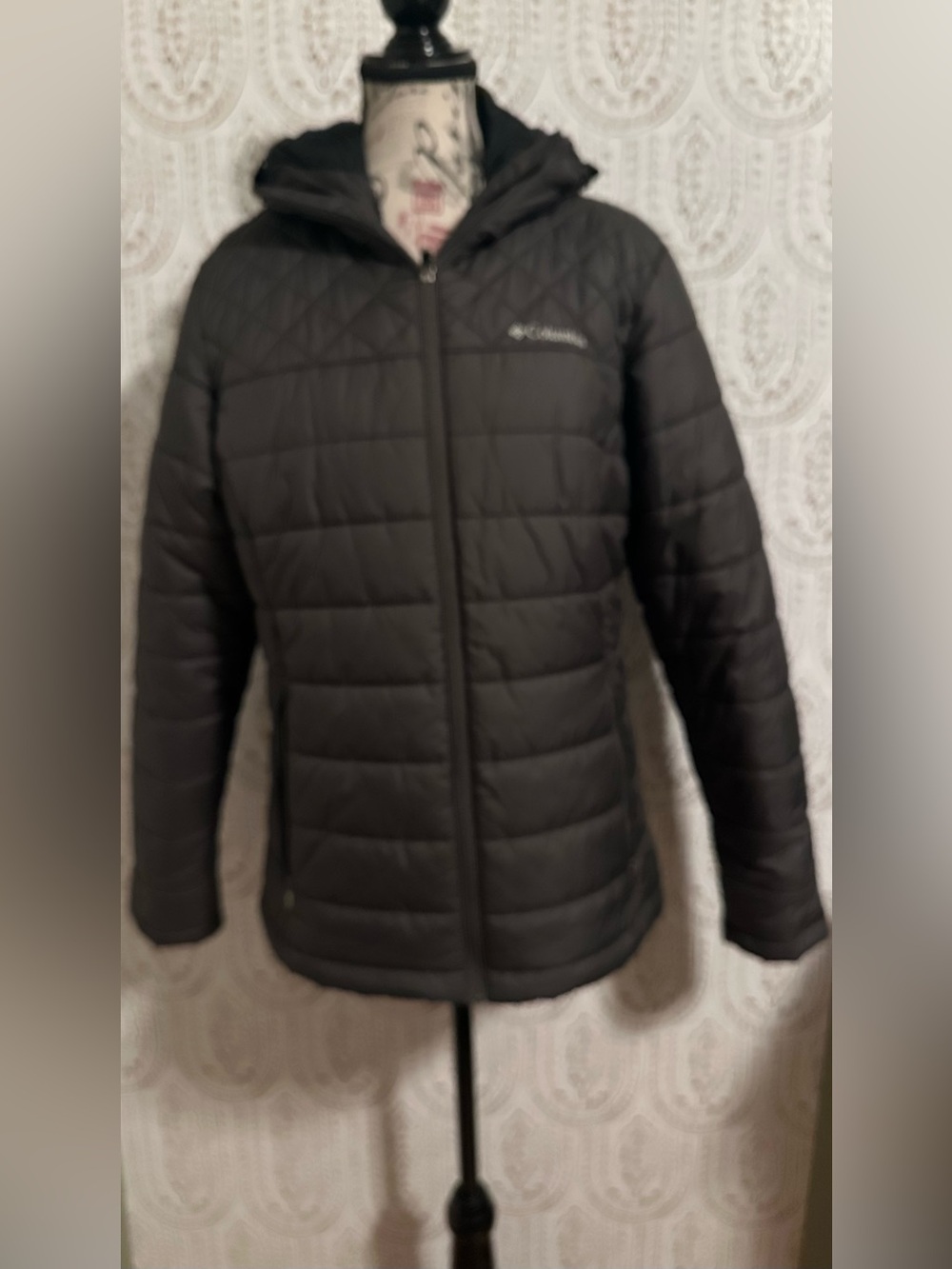 Columbia Women's Green Quilted Hooded Puffer Jacket